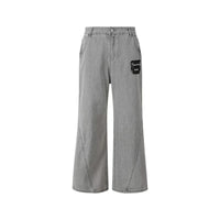 The "6" Baggy Bootcut Jeans — vista laterale