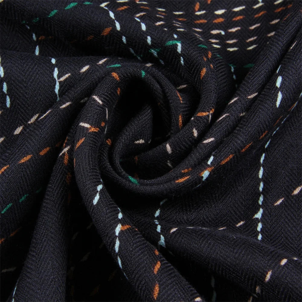'The Blueprint' Silk Cashmere Square Scarf — vista laterale
