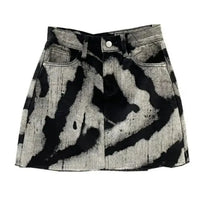 Tie Dye Printed Mini Skirt — vista laterale