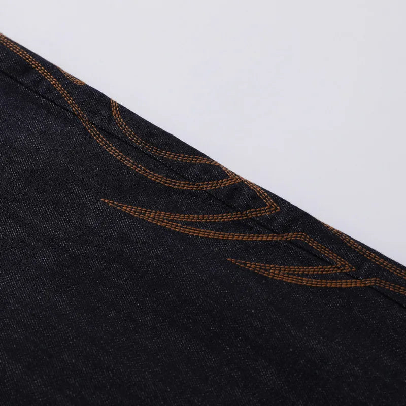 Totem Embroidered Washed Jeans — in alternativa