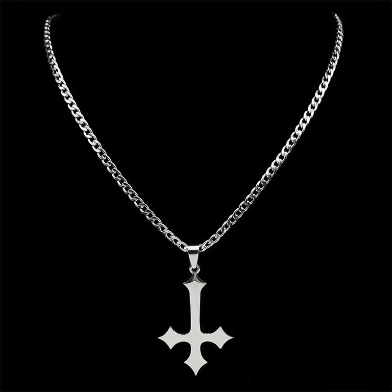 Upside Down Cross Pendant Necklace — dettaglio della stampa