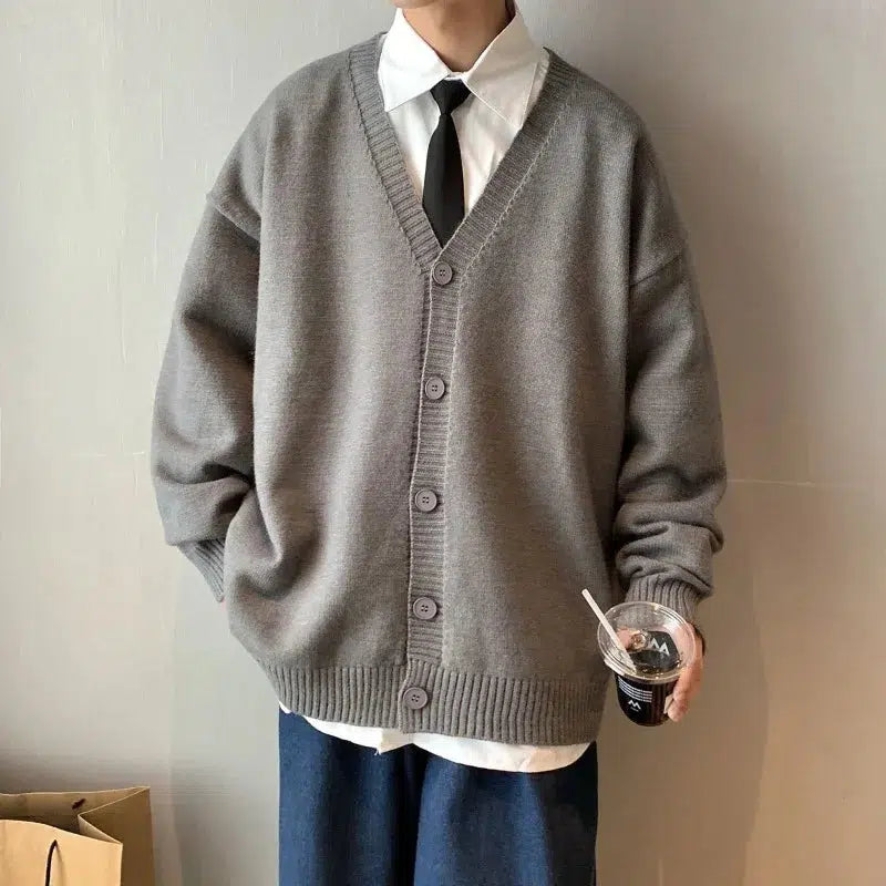 V Neck Knit Baggy Cardigan — dettaglio