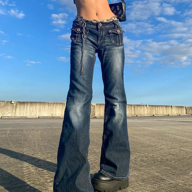 Vintage Low Waisted Skinny Flare Jeans — dettaglio