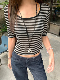 Vintage Striped Sheer Mesh Top — vista frontale
