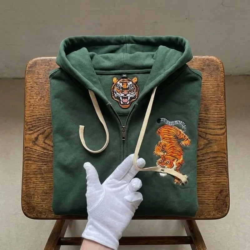 Vintage Tiger Embroidered Green Zip Up Hoodie — dettaglio della stampa