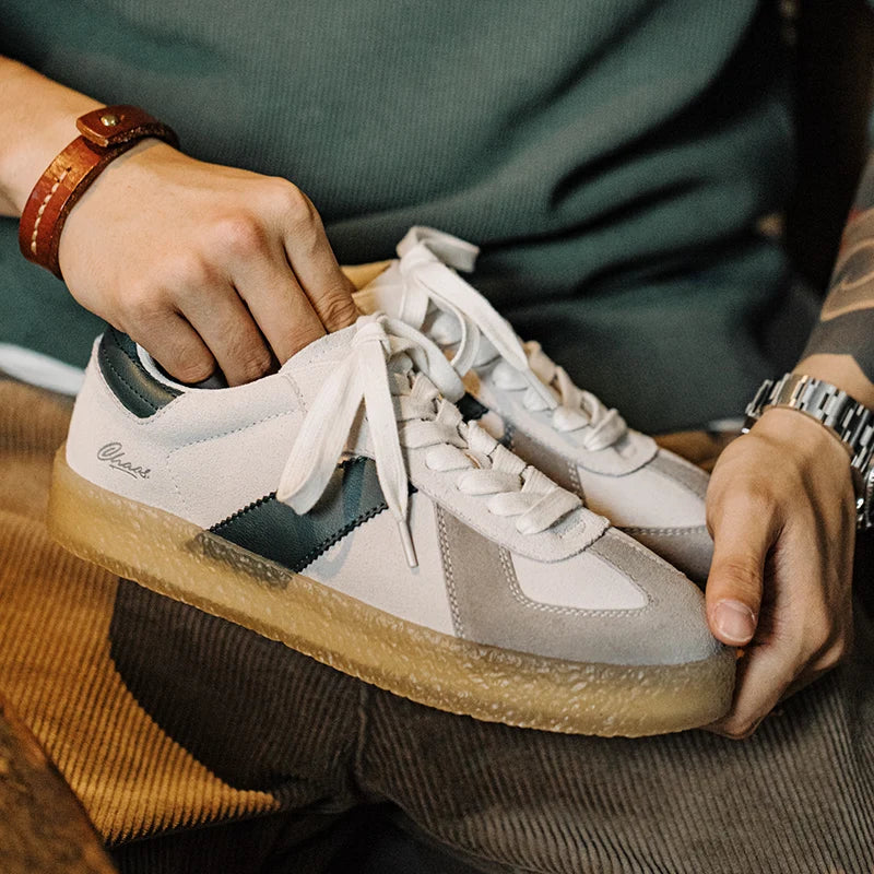 Vintage Training Shoes — dettaglio della stampa