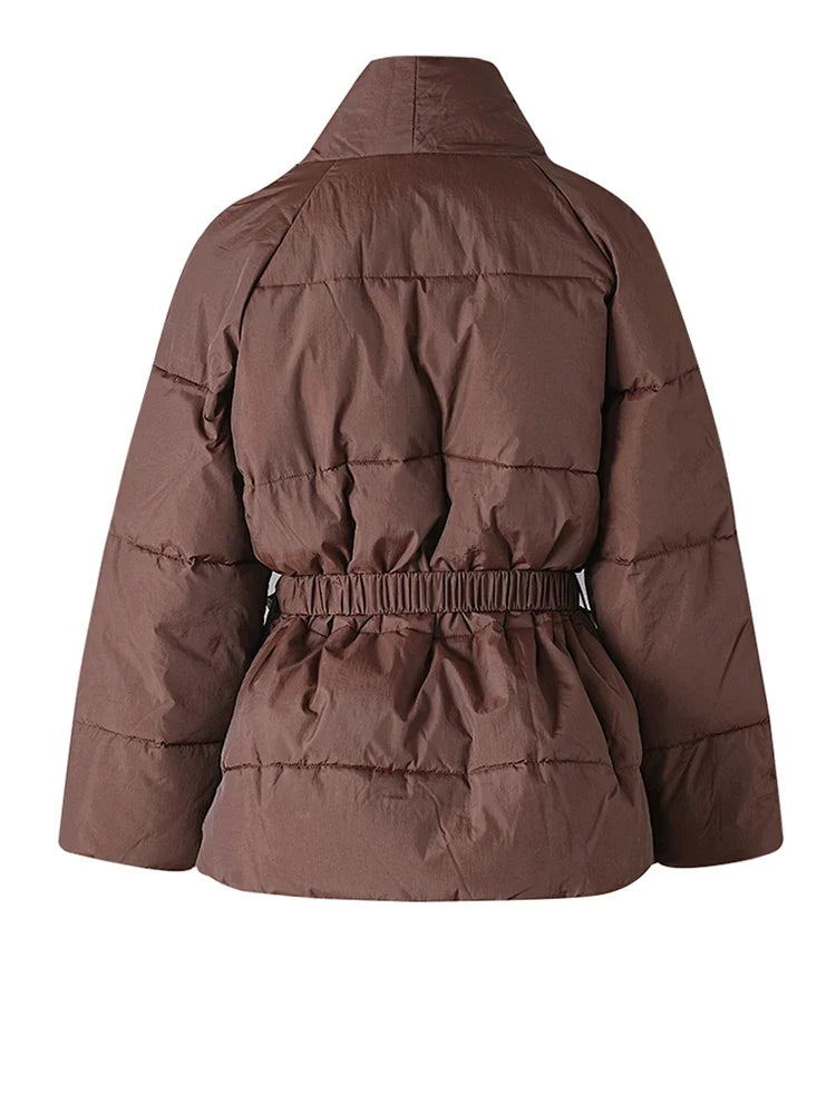 Waist Belt Padded Parka Coat — dettaglio della stampa