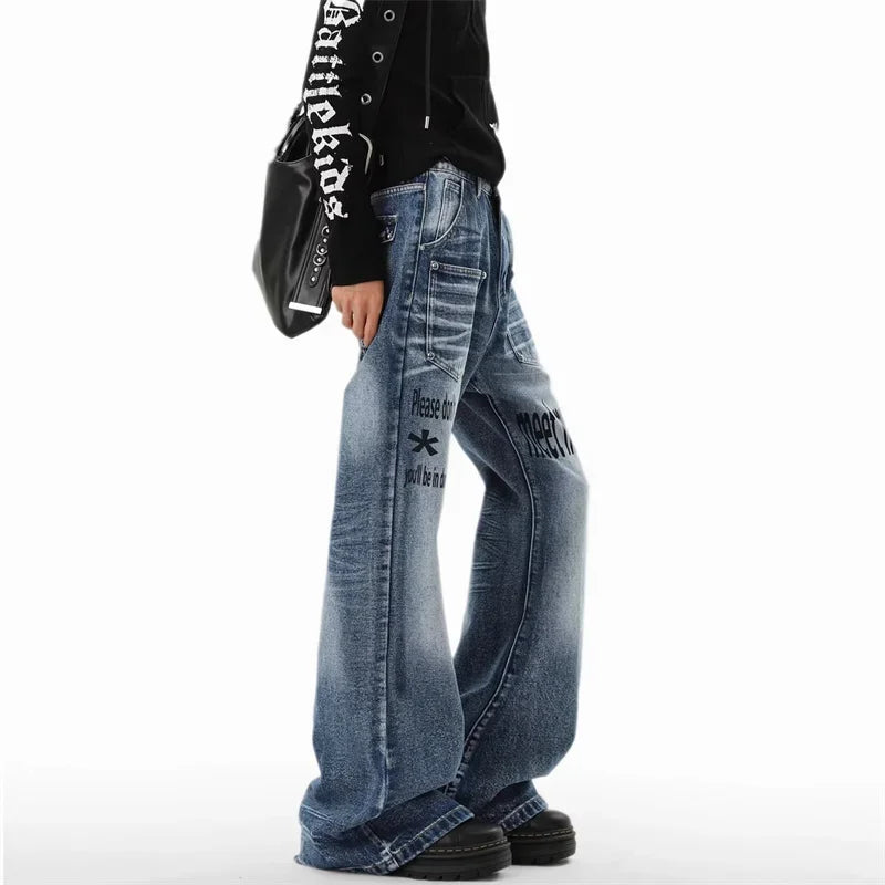 Warning Print Denim Jeans — dettaglio