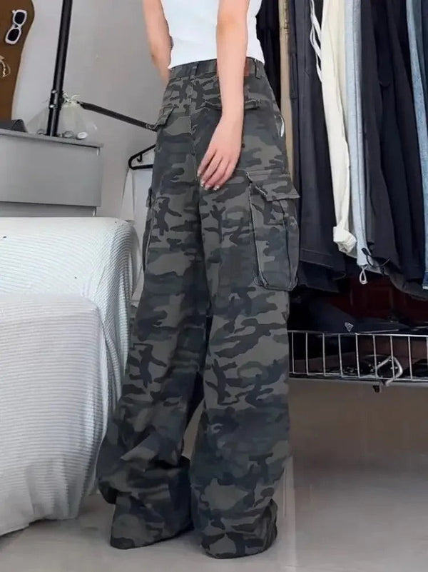 Y2K Washed Camouflage Multi Pocket Baggy Cargo Jeans