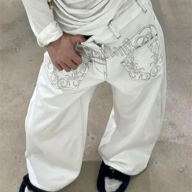 White Embroidered Baggy Jeans — vista posteriore