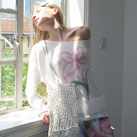 White Flower Graphic Sheer Mesh Long Sleeve Top — dettaglio