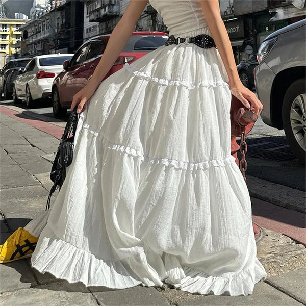 White Tiered Ruffle Maxi Skirt — vista frontale