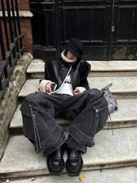 Womens Black Baggy Gothic Cargo Jeans — in alternativa