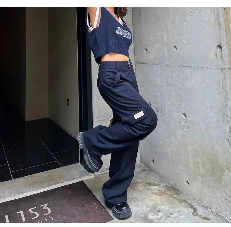 Womens Cargo Trousers — vista posteriore