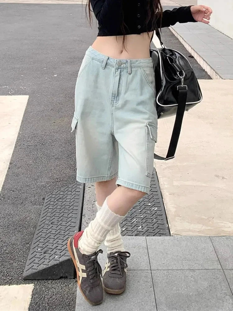 Womens Denim Cargo Jorts Short — in alternativa