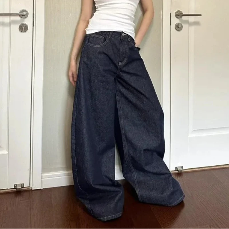 Womens Essentials Grunge Barrel Jeans — in alternativa