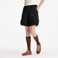 Womens Essentials Outdoor Shorts — vista laterale