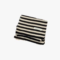 Womens Knitted Striped Scarf — dettaglio della stampa