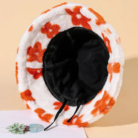 fluffy Cow Print Bucket Hat — vista frontale