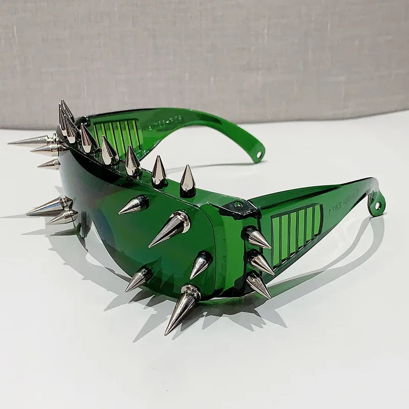 Nail Spiked Sunglasses — in alternativa